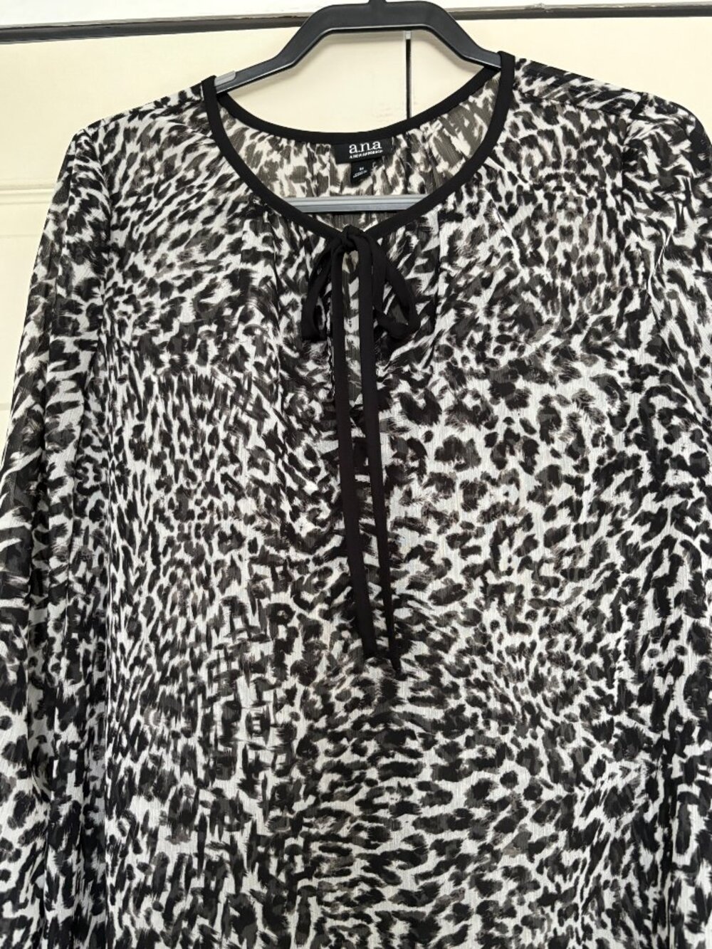 Woman's Top